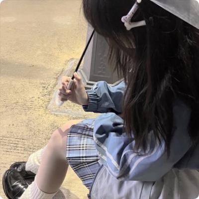 男人嬉春